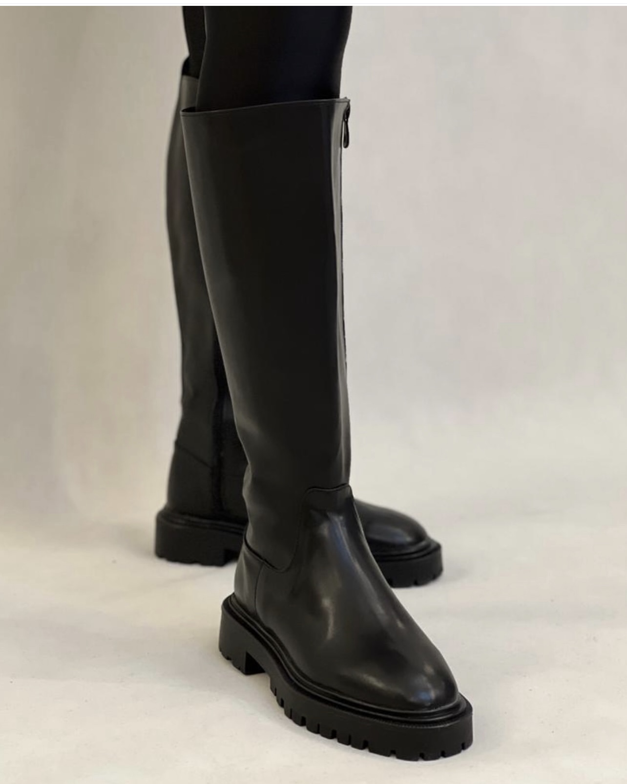 بوت بلند ساده مشکی کد 4