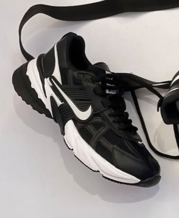 کفش کتانی طرح وی تو کی v2k مشکی