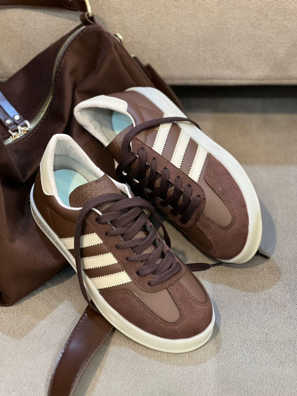 کفش کتانی زنانه طرح سامبا قهوه ای