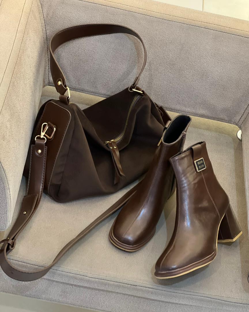 بوت زنانه پاشنه دارچ چرم قهوه ای