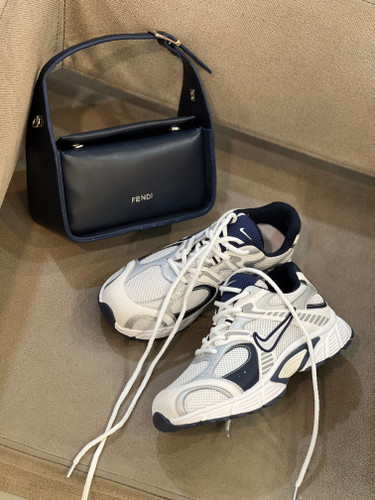 كفش كتوني زنانه طرح نايك مدل وي فايو اصفهان